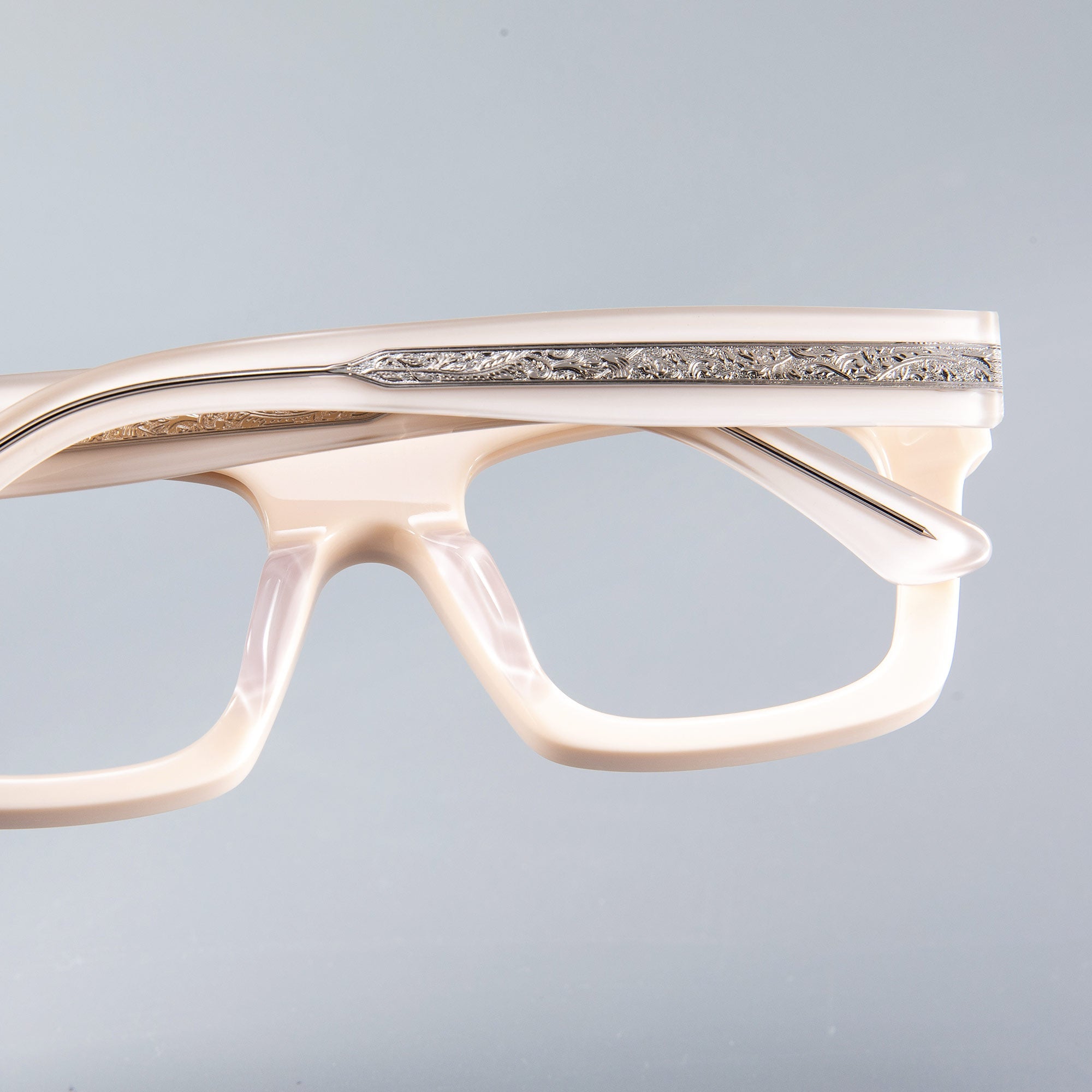 Donahugh-eyeglasses-Beige