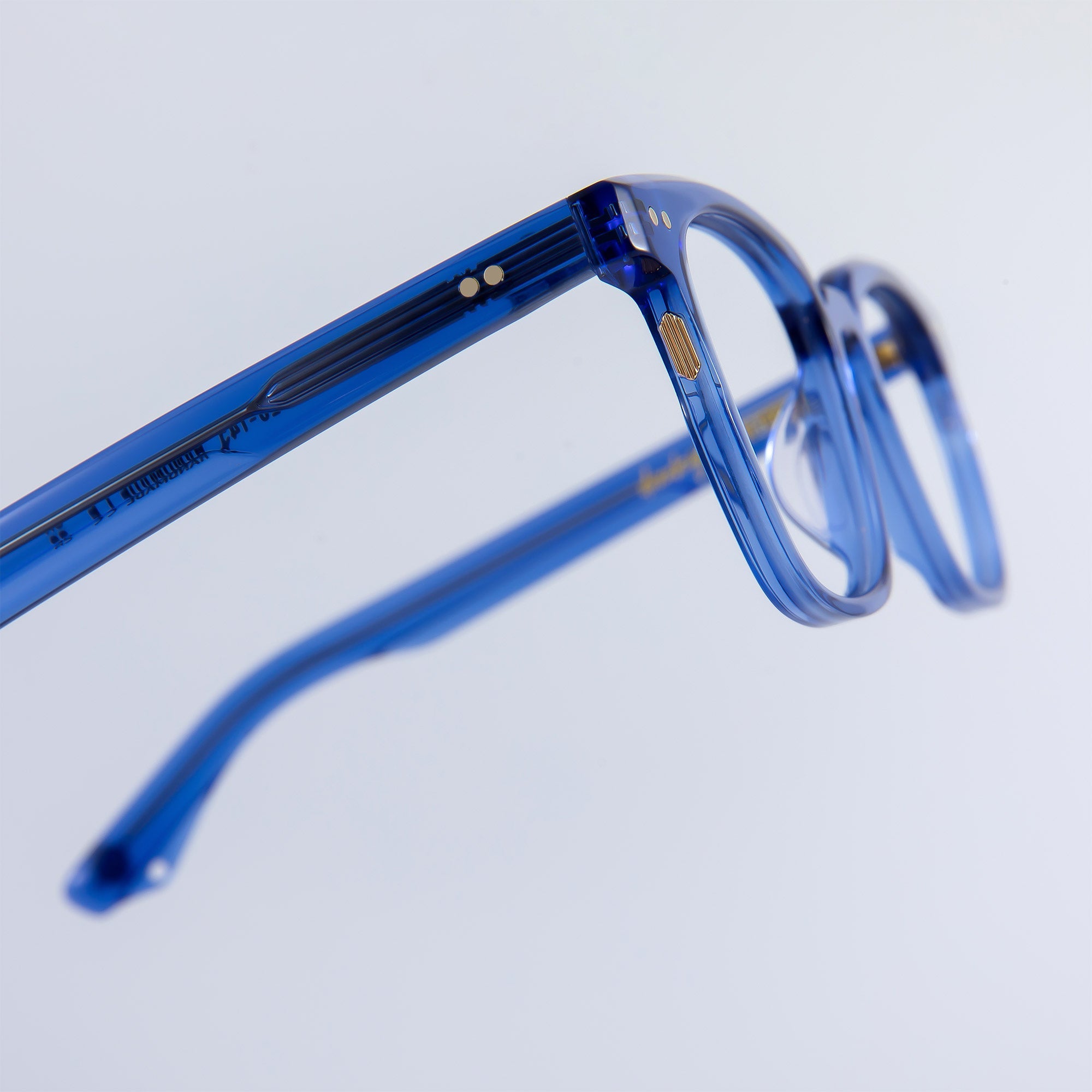 Donahugh-eyeglasses-blue